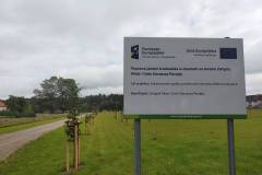 Zdjęcie z odbioru inwestycji „Poprawa jakości środowiska w miastach na terenie Związku Miast i Gmin Dorzecza Parsęty”, którego celem była rewaloryzacja, uporządkowanie i rozwój terenów zieleni w mieście Borne Sulinowo.