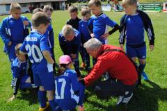 Wymiana-uwag-pomiędzy-trenerem-i-zawodnikami-KS-Pionier-95-Borne-Sulinowo-3