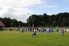 Zawodnicy-i-rodzice-KS-Pionier-95-Borne-Sulinowo-w-meczu-Pionier-Akademia-Sportu-Barwice