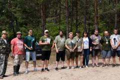 SON01804Zawody Wędkarskie o Puchar Burmistrza Bornego Sulinowa - pamiątkowe zdjęcie z triumfatorami.