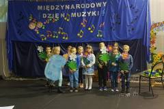 Międzynarodowy-Dzień-Muzyki-w-Szkole-Podstawowej-im.-Pierwszych-Osadników-w-Łubowie-3