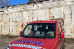 Samochód-służbowy-Straży-Miejskiej-w-Bornem-Sulinowie-na-sprzedaż-01