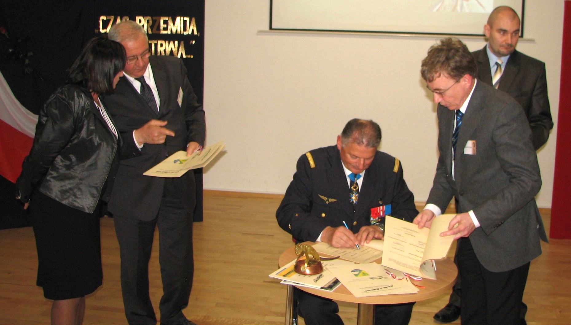 € 5.000 DLA IZBY MUZEALNEJ W BORNEM SULINOWIE!