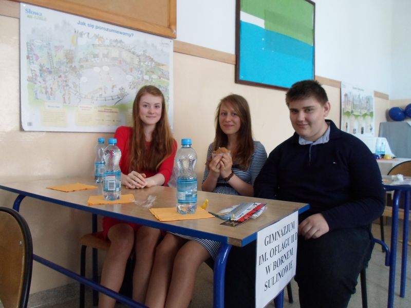 SUKCES UCZNIÓW BORNEŃSKIEGO GIMNAZJUM