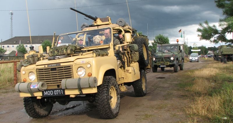 Zaproszenie do składania ofert na kompleksową obsługę nagłośnienia, oświetlenia i sceny Zlotu Pojazdów Militarnych
