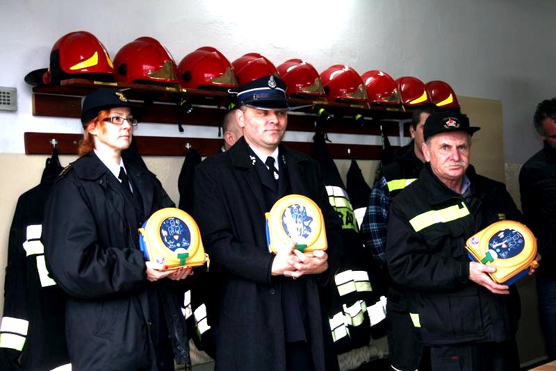 Defibrylatory AED dla strażaków